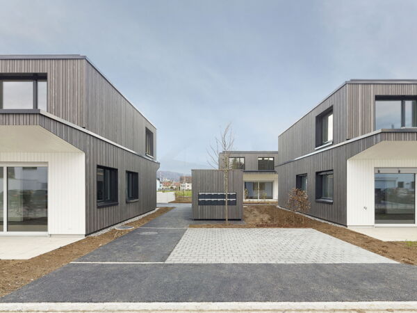 Neubau Reiheneinfamilienhäuser